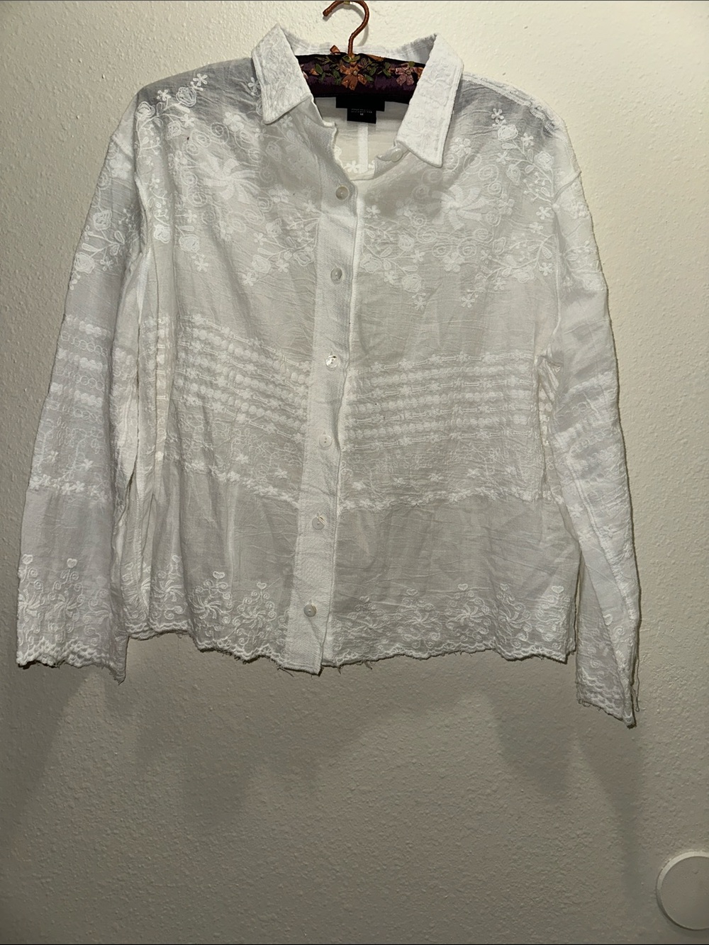 Women's White Embroidered Button-Front Shirt - Classic Collared Top